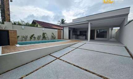 Casa com Piscina à venda- Cidade Nova Peruibe - Peruíbe/SP