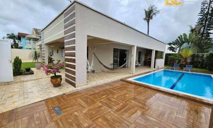 OPORTUNIDADE DE PERMUTA EM SANTOS! Linda casa térrea com dois terrenos com piscina á venda á 150m do mar - Ribamar - Peruíbe/SP