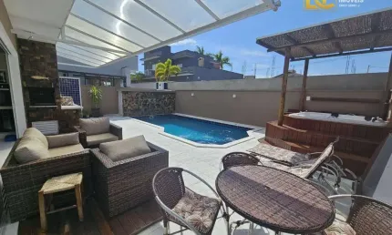 Sobrado com Piscina a Venda - Bougainvillee IV - Peruíbe/SP
