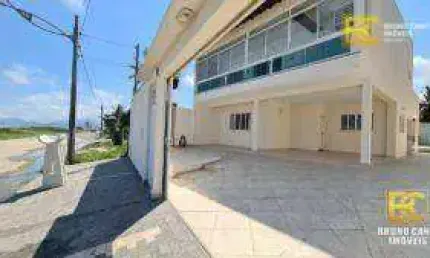 Casa com 3 quartos à venda na Avenida Anna Helena, 74, Estância Balneária Maria Helena Novaes, Peruíbe