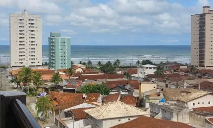BELÍSSIMO APARTAMENTO, À 150M DO MAR E LAZER COMPLETO E À 450m DO MAR
