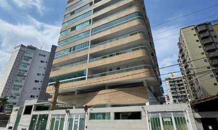 BELÍSSIMO APARTAMENTO, À 250m DO MAR, FINO ACABAMENTO E LAZER