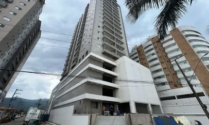 BELISSÍMO APARTAMENTO, FINO ACABAMENTO E LAZER COMPLETO