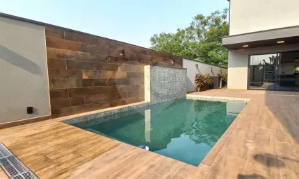 Casa térrea com 3 quartos à venda em condomínio arara azul - sp