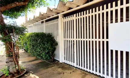 Casa com 3 quartos à venda na Rua Bolívia, Independência, Ribeirão Preto