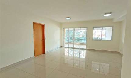 Apartamento com 3 quartos para locação em Bosque Das Juritis - SP