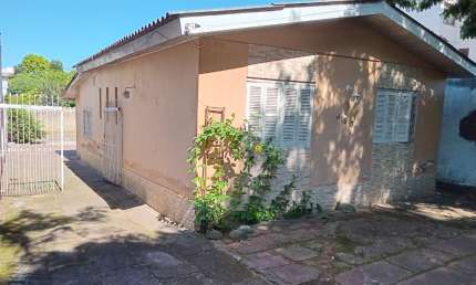 Casa com 3 quartos à venda na Avenida Engenheiro Ludolfo Boehl, 453, Teresópolis, Porto Alegre