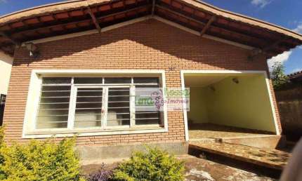 Casa Residencial ou Comercial térrea a venda no Centro - Vinhedo/SP