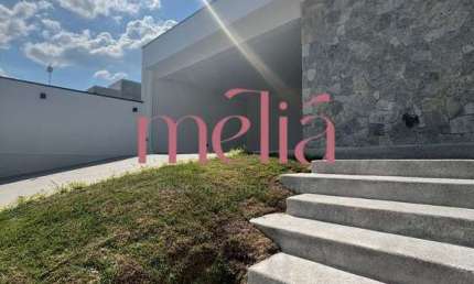 Casa Alto Padrão em Residencial Astúrias, Pouso Alegre/MG