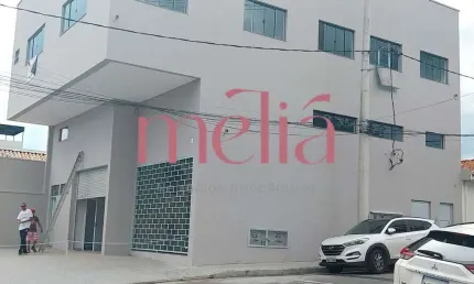 Casa comercial para alugar no Foch I, Pouso Alegre 