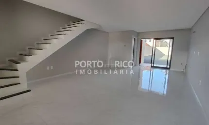 Sobrado geminado de 142m² no bom retiro - amplo terreno nos fundos