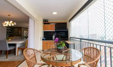 Apartamento de 3 dormitórios e varanda gourmet na Vila Prudente