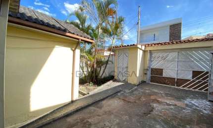 Casa Térrea a venda na Mooca com terreno de 268m tendo 10 m de frente