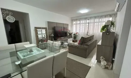 Apartamento na Mooca, Rua Cuiabá - Reformado , 2 dormitórios, sem vaga, quadra e playground.