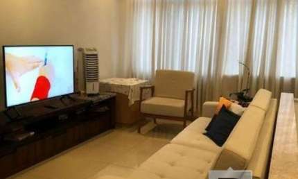 Sobradão todo reformado Ipirangam, com 03 quartos e 02 vagas.