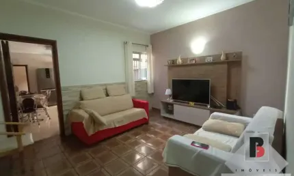 Casa Térrea de vila na Mooca, próxima a Universidade Anhembi Morumbi.