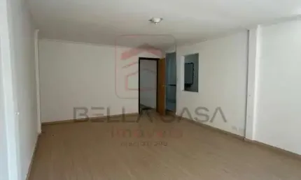 Casa a venda na mooca com 3 quartos, quintal e 2 vagas de garagem