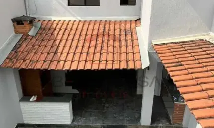 Casa a venda na mooca com 3 quartos, quintal e 2 vagas de garagem