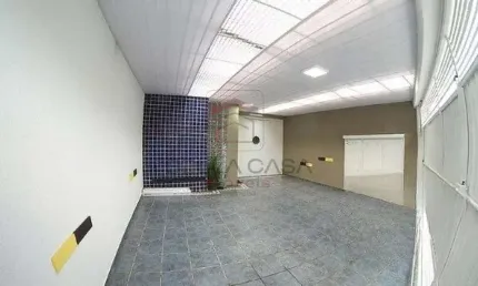 Sobrado Projetado por Arquiteto na Mooca - 3 Dormitórios, 1 Suíte, 2 Vagas