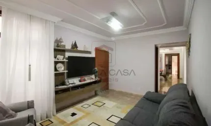 Sobrado a venda com 3 quartos e quintal no bairro do parque são lucas