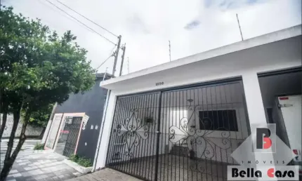 Casa a venda na vila prudente com 2 quartos e quintal
