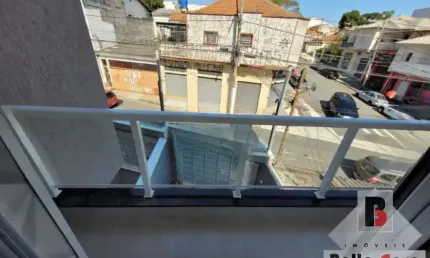175 m² - 3 dormitórios, 1 suíte, terraço, 5 vagas de garagem, espaço para churrasqueira