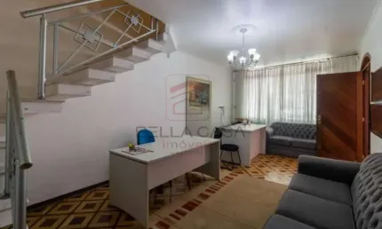 Casa a venda no Bairro da mooca com 3 dormitórios e quintal.