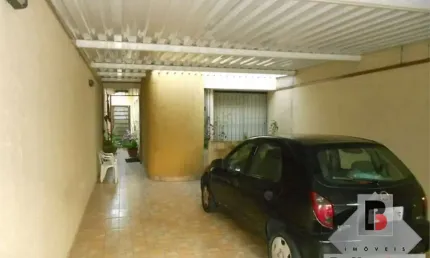 Casa terrea a venda no Bairro da mooca com 3 quartos e quintal