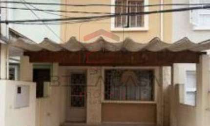 Sobrado de Vila à Venda na Mooca - 3 Dormitórios, 1 Suíte, 2 Vagas