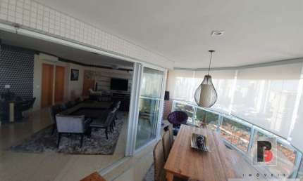 Apartamento Alto Padrão 202 m², 3 suítes, 4 vagas e lazer.