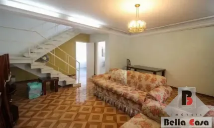 Casa a venda próxima a av paes de barros com 2 dormitórios, 2 vagas de garagem e quintal