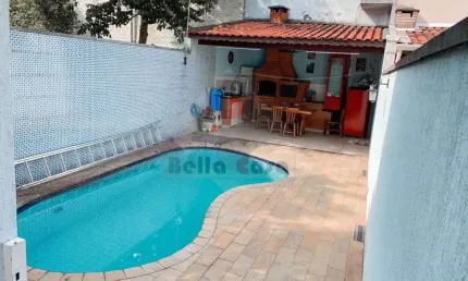 180 m² - Mooca - Sobrado - Excelente localização - 3 suítes, 4 vagas, piscina