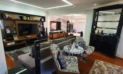 Apartamento Parque da Mooca 165 m2 com ótima localização próximo ao Clube Juventus