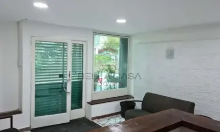 Casa comercial com 8 salas à venda na Avenida Vereador José Diniz, 318, Santo Amaro, São Paulo