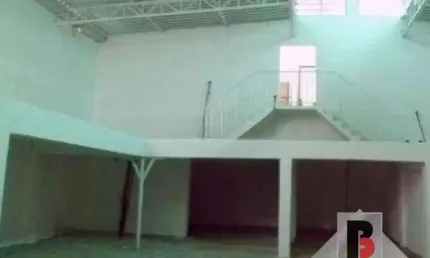 Galpão/depósito/armazém à venda, 900 m² por r$  10.000,00