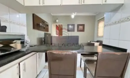 Raridade, casa térrea a venda no bairro da mooca com edicula, quintal e 2 vagas