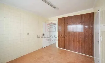 Casa a venda com 3 dormitórios e 2 vagas no bairro da mooca