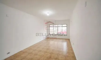 Casa a venda com 3 dormitórios e 2 vagas no bairro da mooca