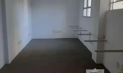 Predio comercial  mooca  589m2     área  const     8  salas   deposito   7 banheiros  2 vagas