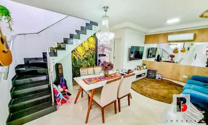 Casa com 3 quartos à venda na Rua das Roseiras, 486, Vila Prudente, São Paulo