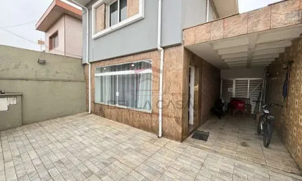 Sobrado na Mooca de 180 m2 com 3 dormitórios quintal e 2 edículas