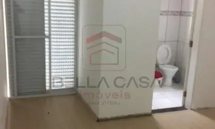 Sobrado á Venda em condomínio fechado com 2 vagas na Mooca