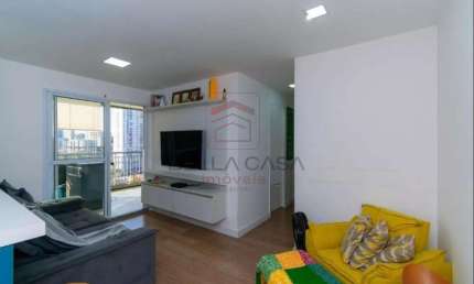 Apartamento a venda na Vila Prudente com 2 quartos e varanda gourmet.
