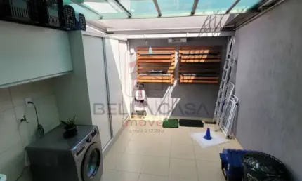 Sobrado á venda - 100 metros com 3 dormitórios - 1 suite - 2 vagas