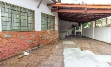 Casa térrea na mooca 2 dormitórios sala ampla cozinha quintal 3 vagas  rua silva coutinho