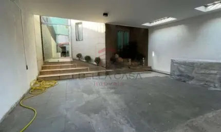 Sobrado na vila zelina, 03 quartos sendo 01 suíte e 02 vagas