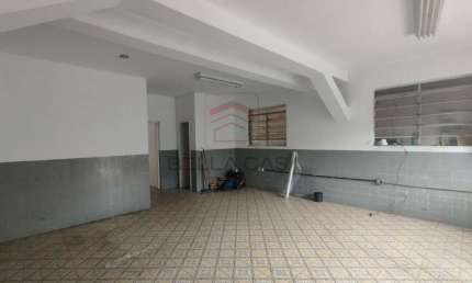 Casa comercial para alugar na Rua Bento Gonçalves, 73, Vila Regente Feijó, São Paulo