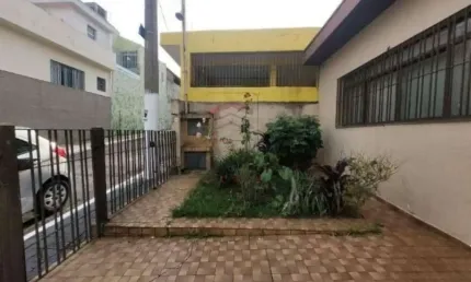 Casa a venda no Bairro da Vila regente Feijo com 4 quartos