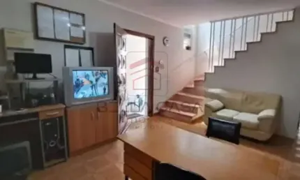Sobrado residencial ou comercial a venda com 3 dormitórios em Vila Bela
