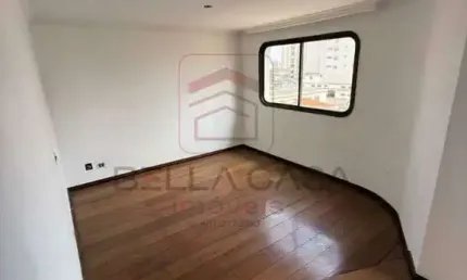 Apartamento com 3 Quartos e 2 banheiros à Venda, 189 m²
